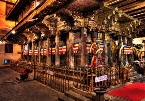 Sacred City of Kandy .